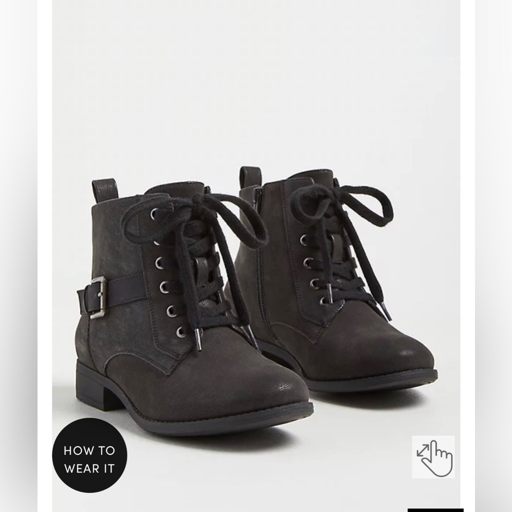Torrid Oil Suede Lace Up Booties Size 9 WW